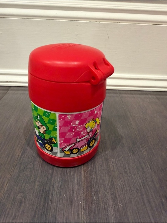 Thermos Other - Thermos Red Kids Mario Kart Character Food Jar with Racing Art Warm Cold Food